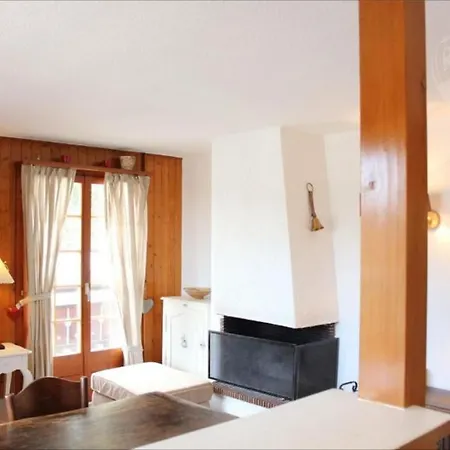 Le Manoir 13 Apartment *